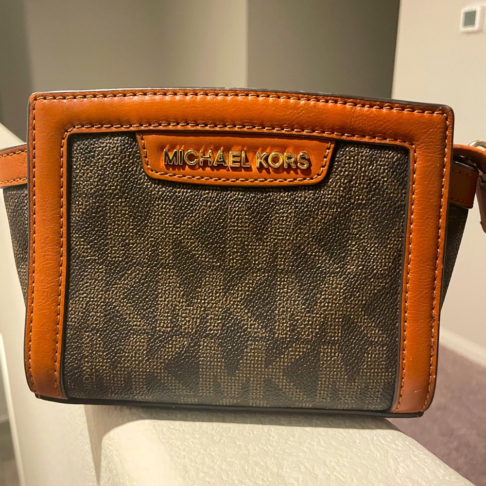 Mk small crossbody